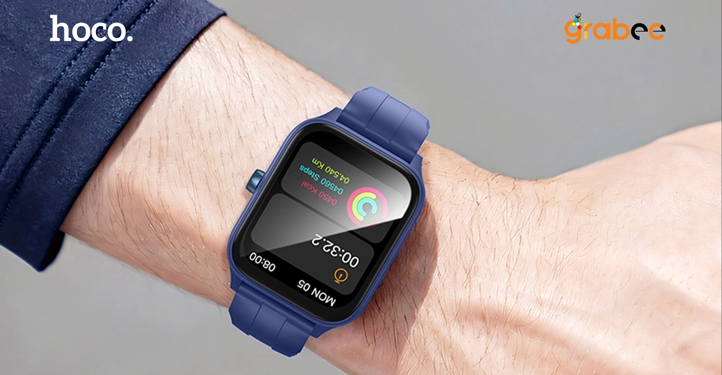 Hoco Y27 Smart Sports Watch in a hand